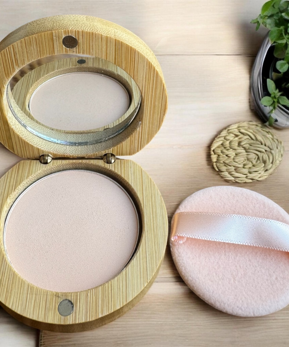 Poudre Compacte Minérale AURORE – Teint Mat, Naturel & Soin de la Peau